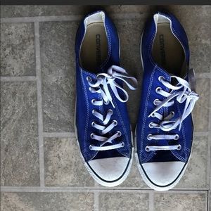 Blue converse